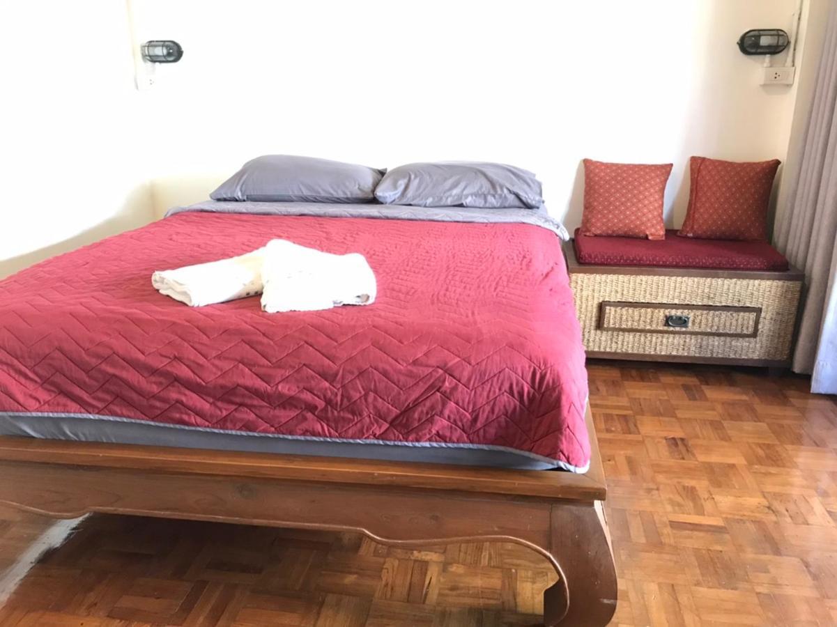 Bee Friend Hostel Čiang Mai Exteriér fotografie